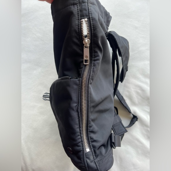 Lululemon Athletics Carry Onward Rucksack - Picture 11 of 15